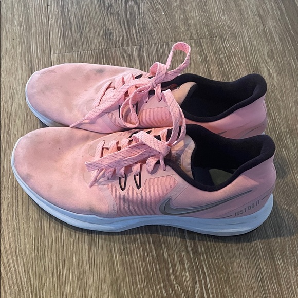 Nike Pink Women's Athletic Shoes - Picture 3 of 10